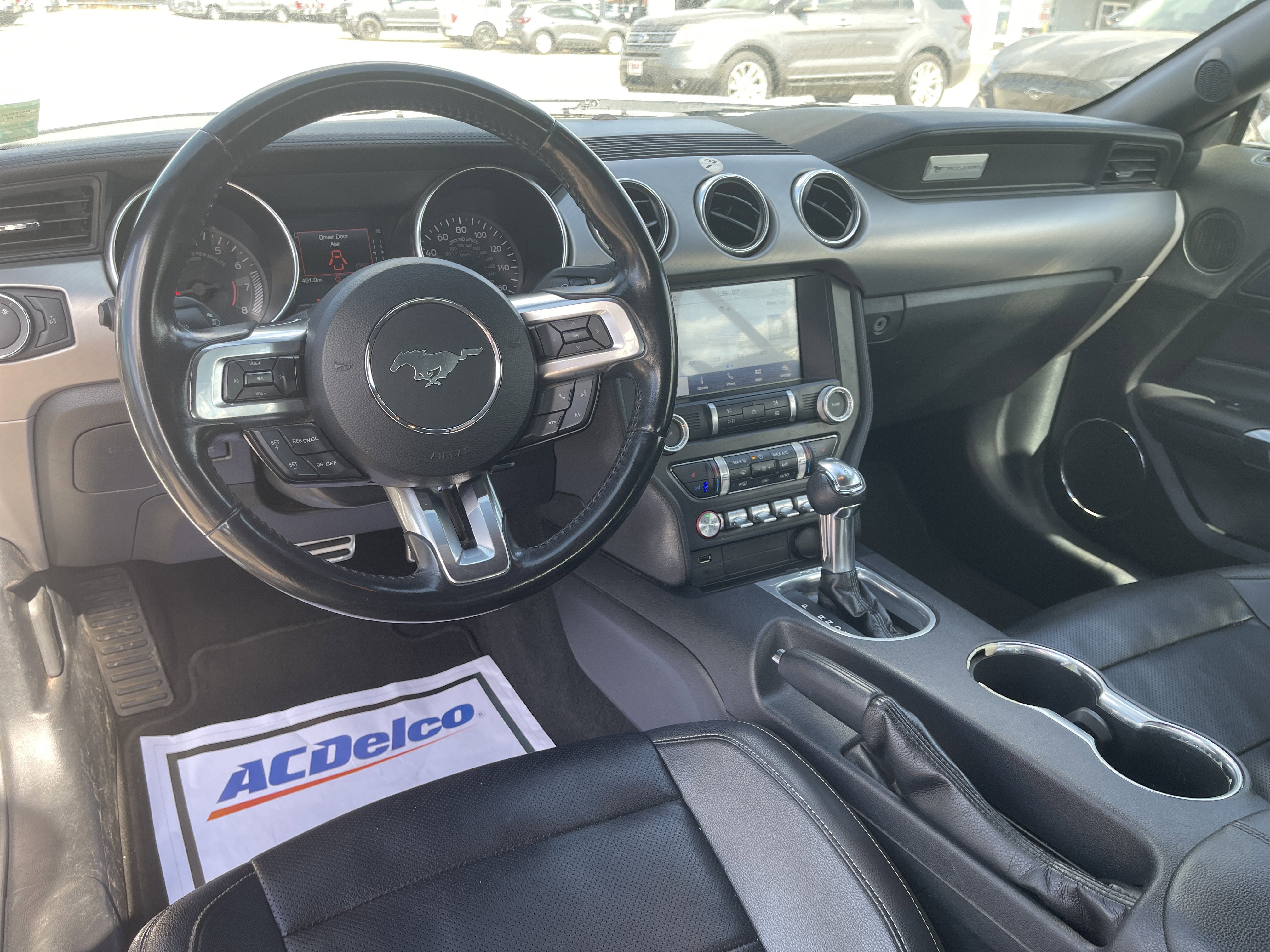 2022 Ford Mustang EcoBoost