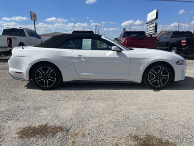 2022 Ford Mustang EcoBoost