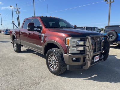 2017 Ford Super Duty F-350 SRW Platinum