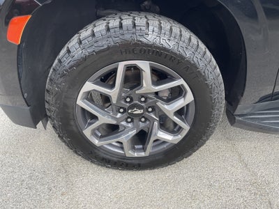 2023 Chevrolet Suburban LT