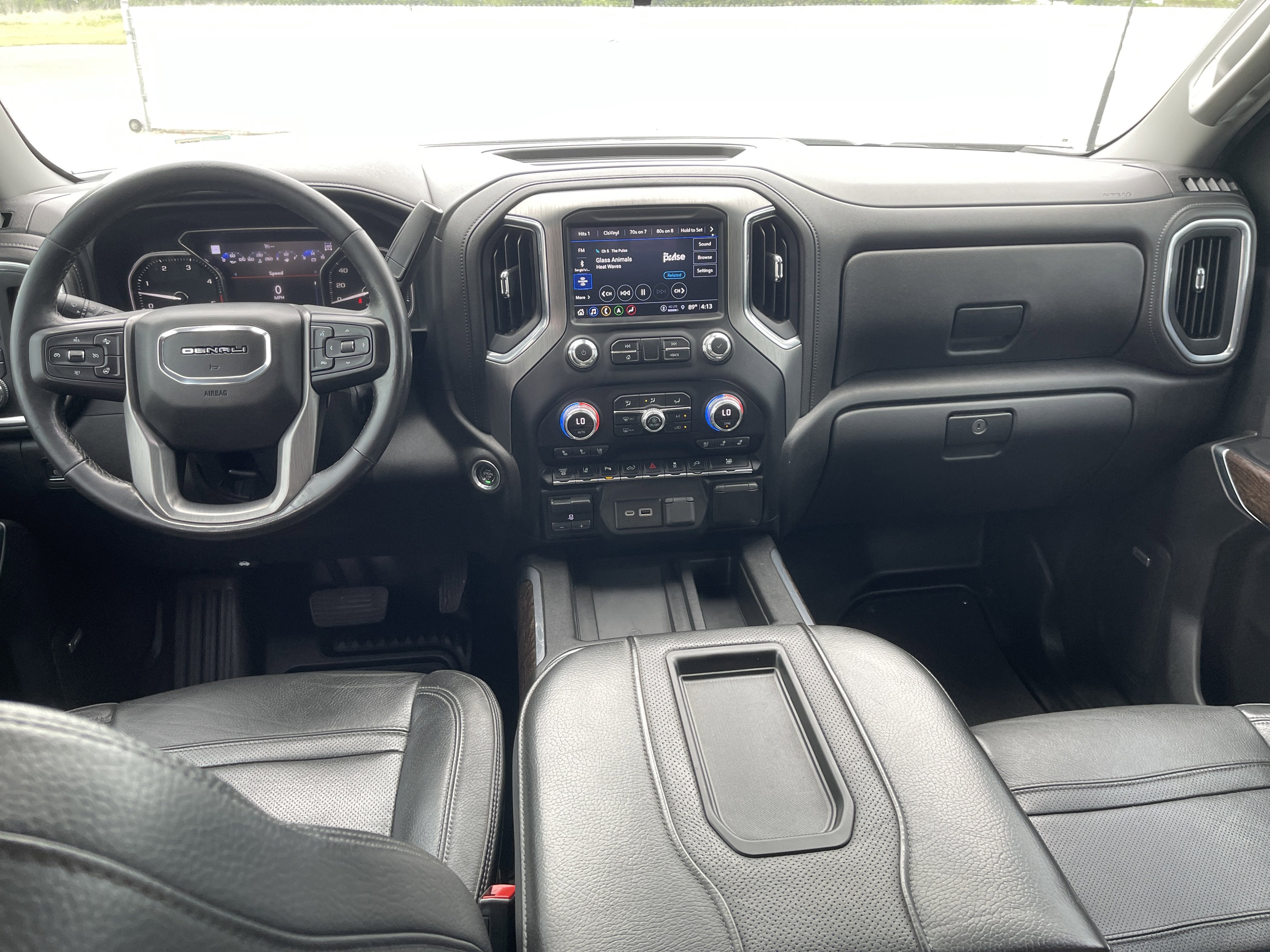 2022 GMC Sierra 3500 HD Denali DRW