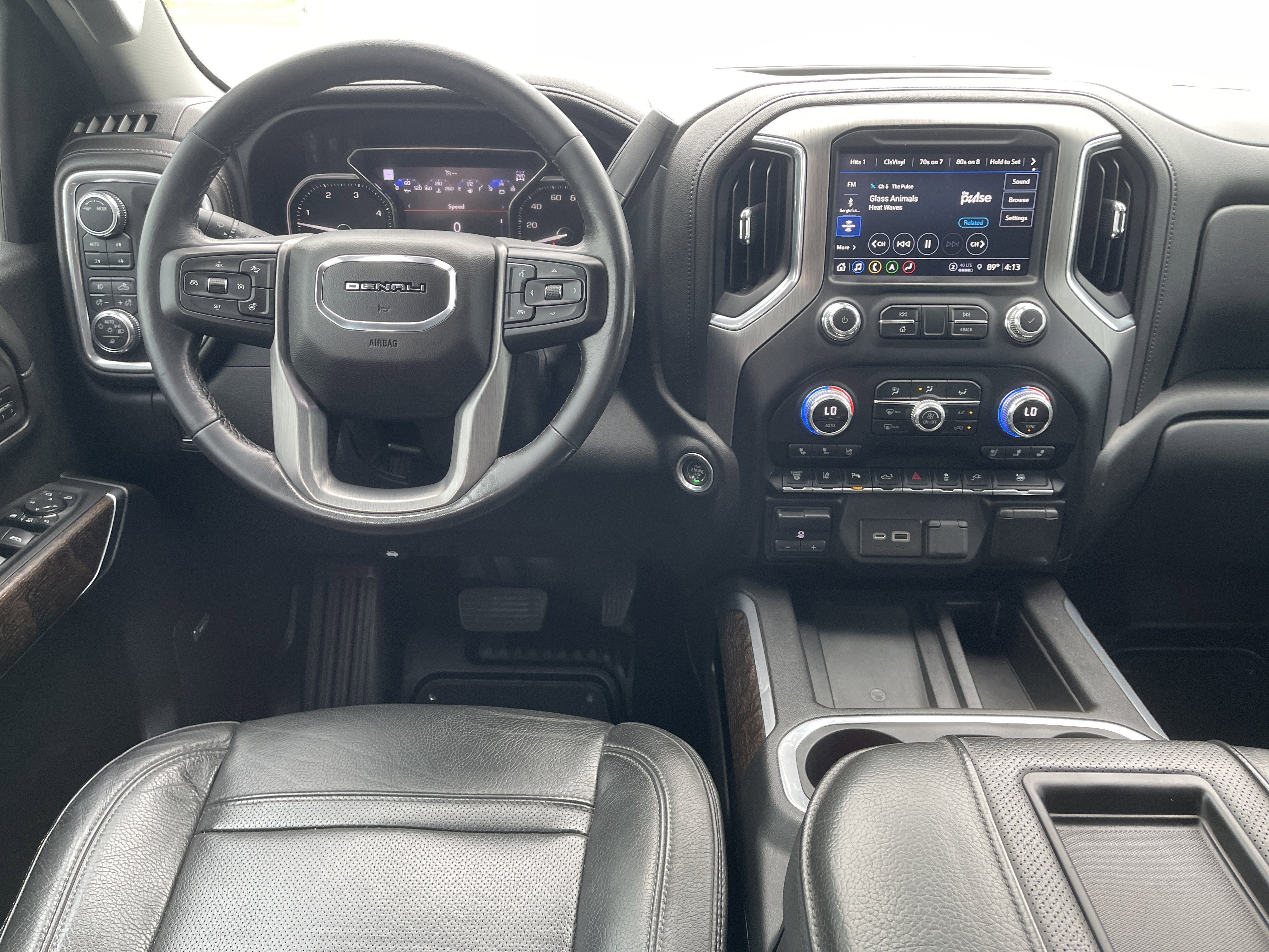 2022 GMC Sierra 3500 HD Denali DRW