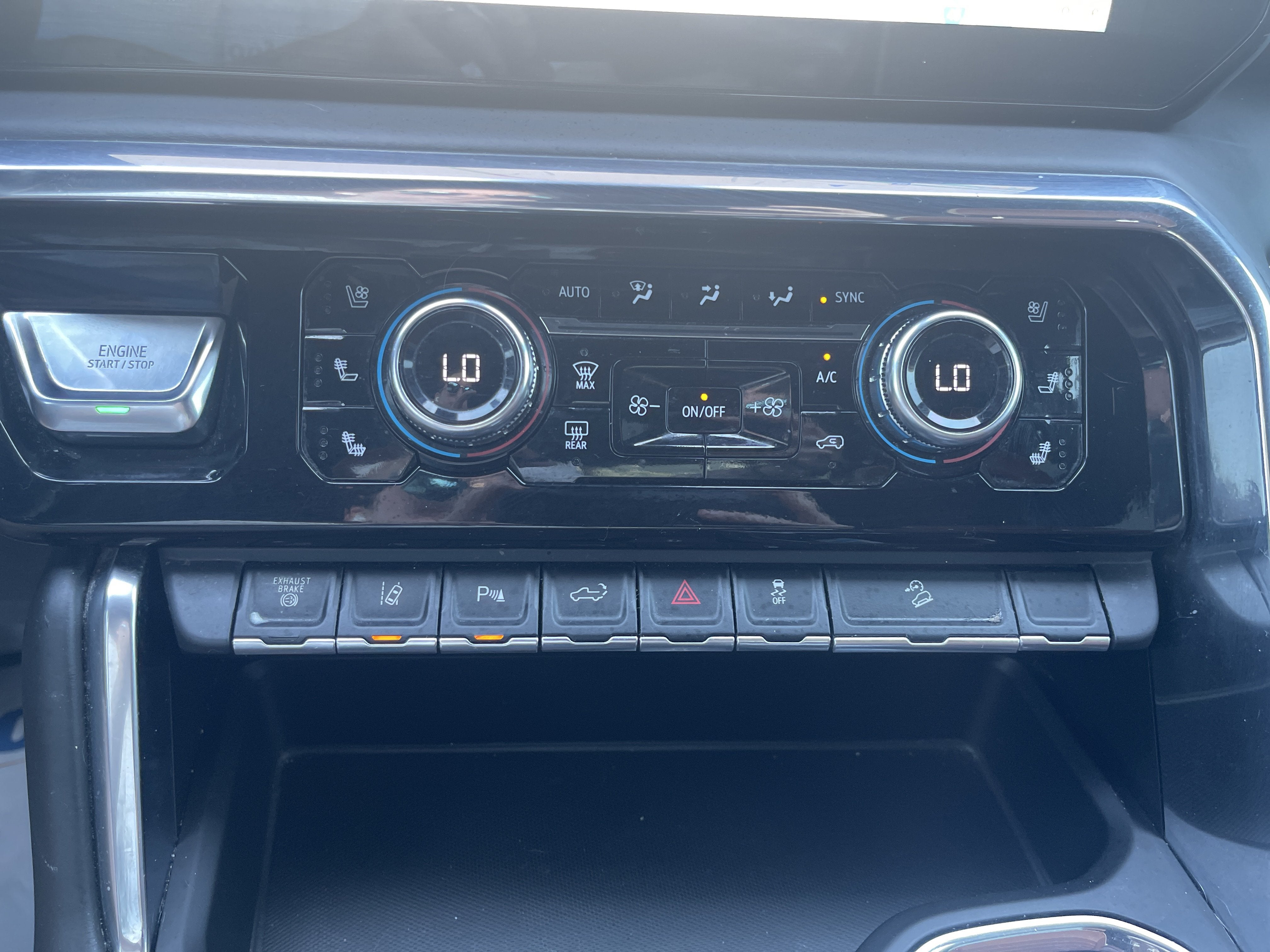 2024 GMC Sierra 3500 HD Denali Ultimate