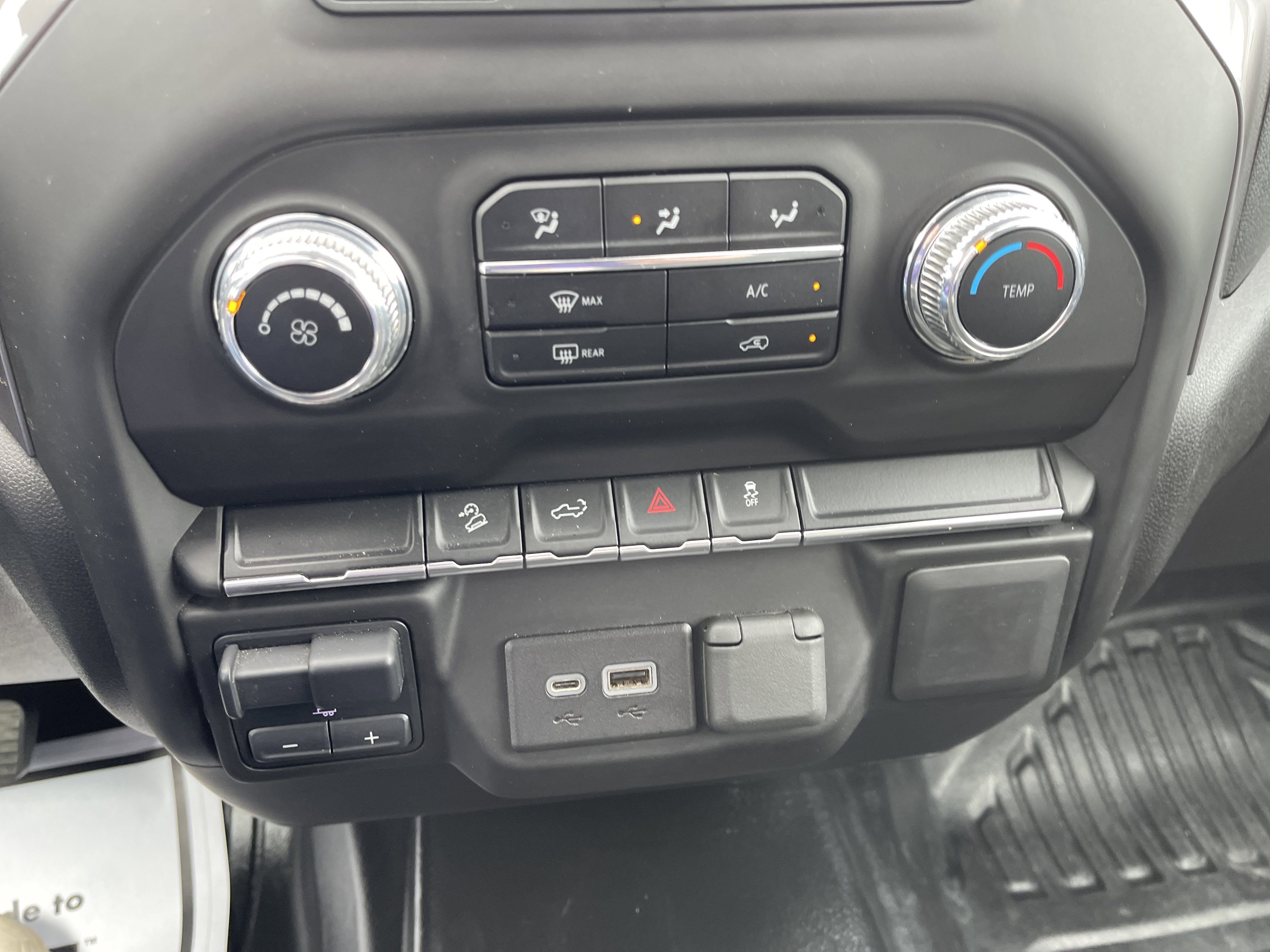 2023 GMC Sierra 3500 HD Pro