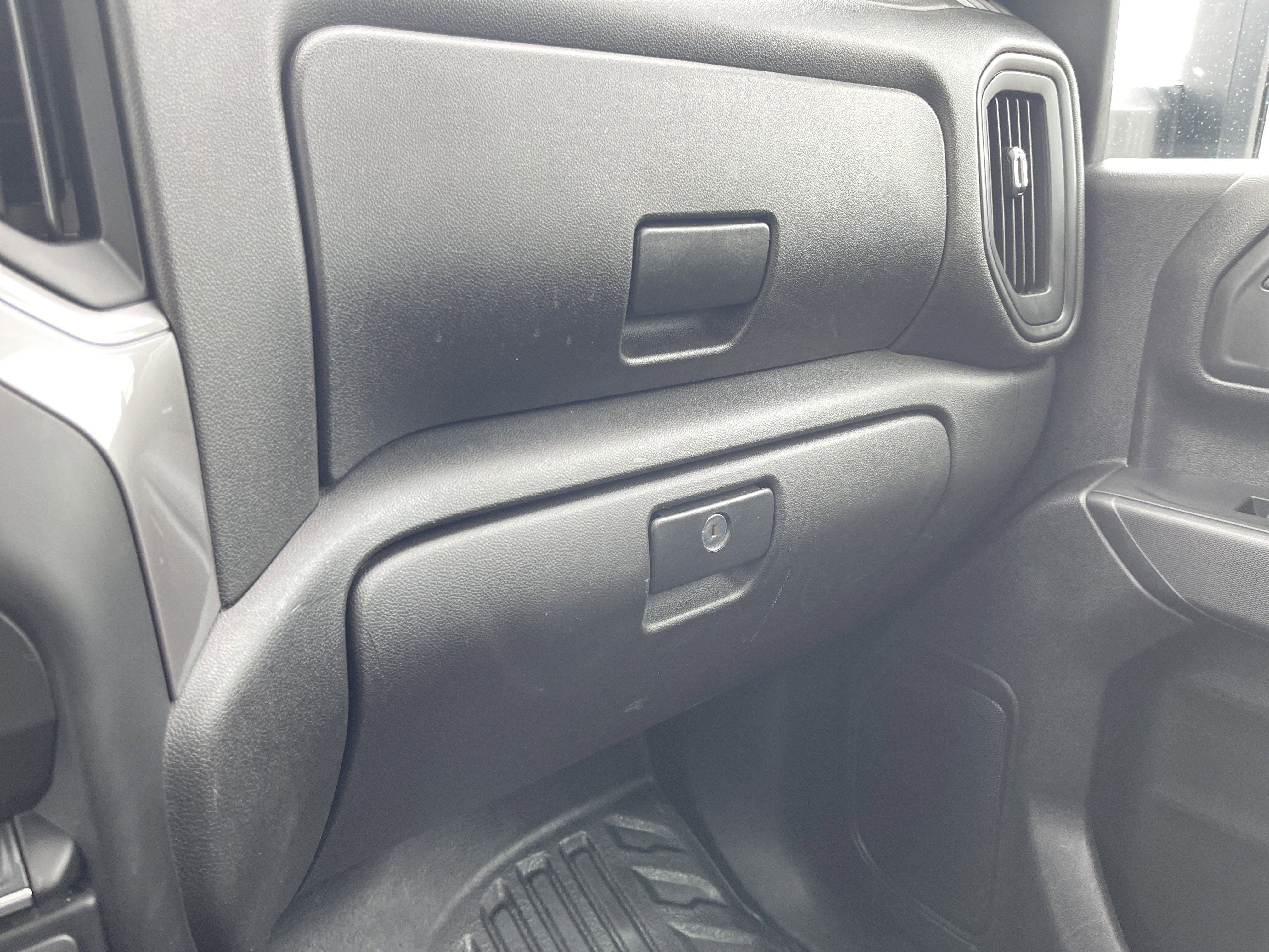 2023 GMC Sierra 3500 HD Pro