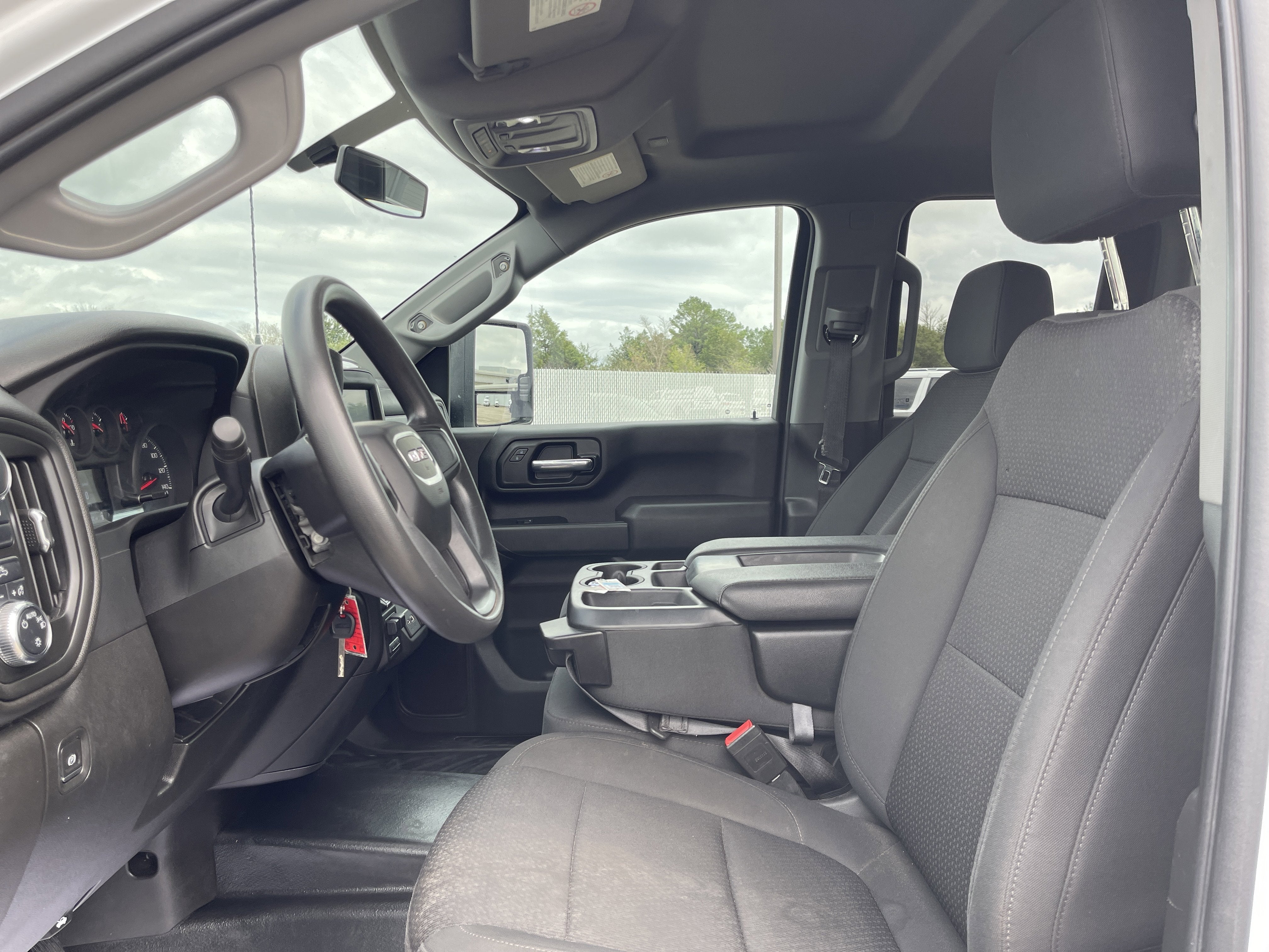 2023 GMC Sierra 3500 HD Pro