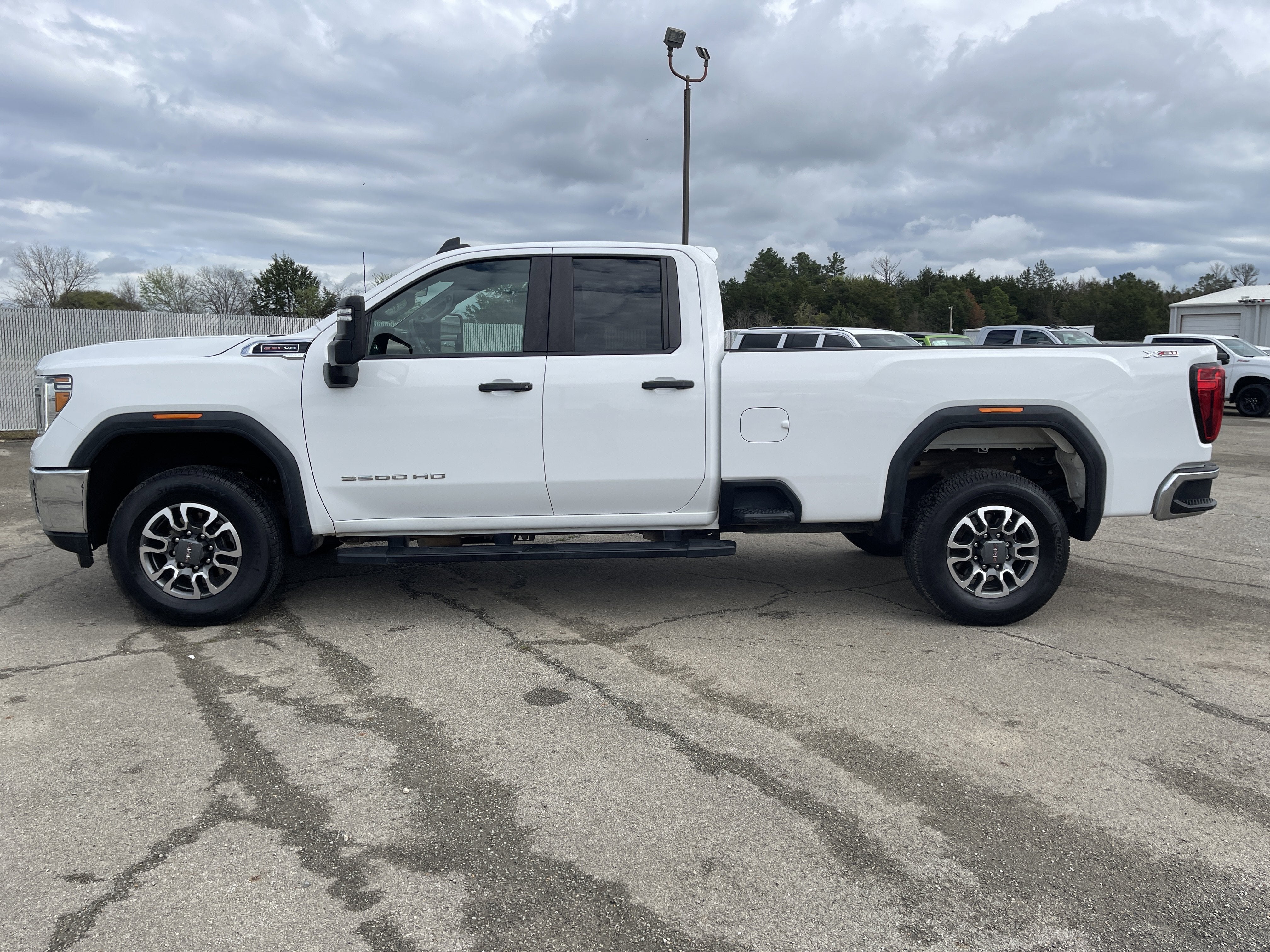 2023 GMC Sierra 3500 HD Pro
