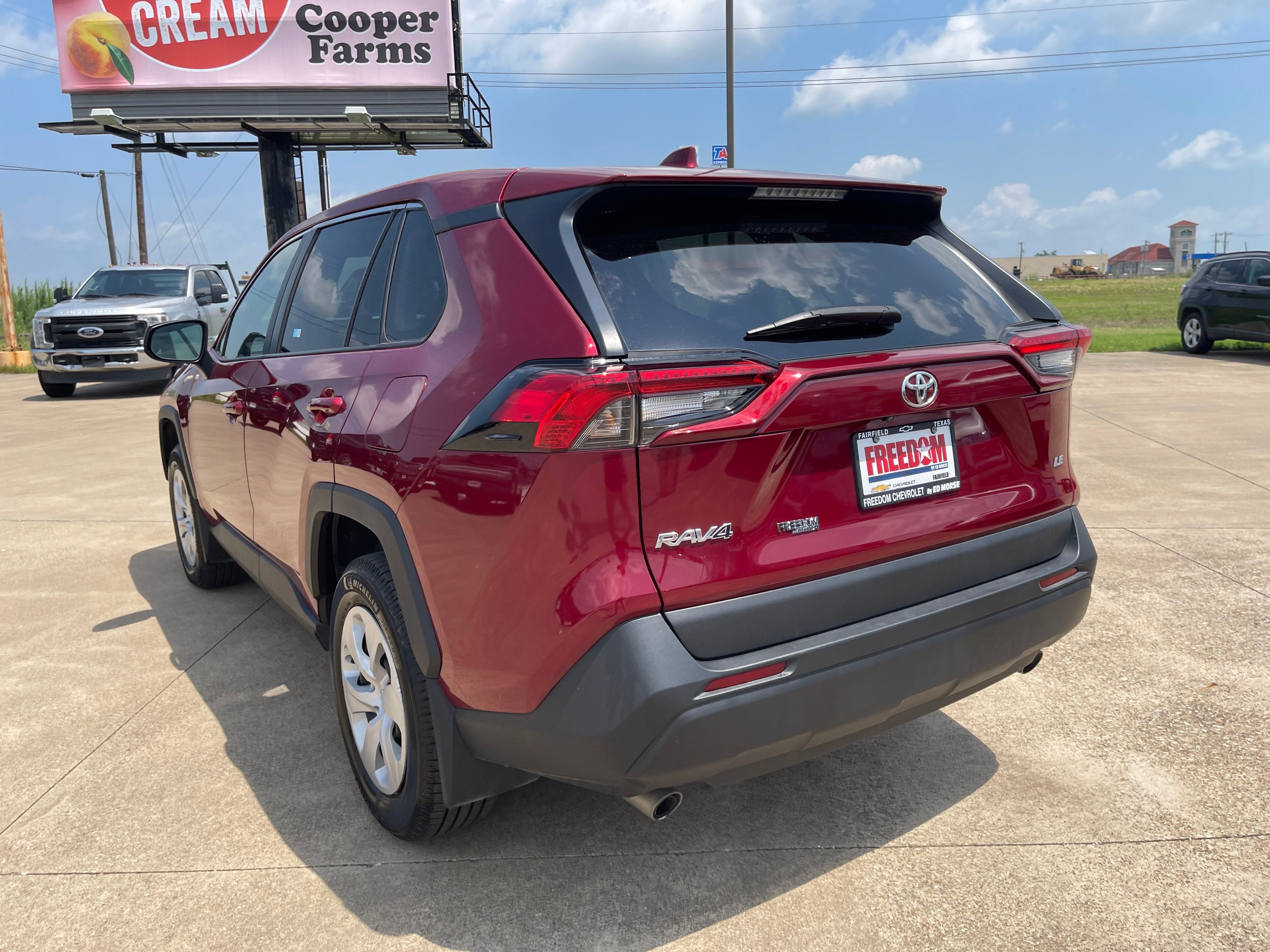 2024 Toyota RAV4 LE