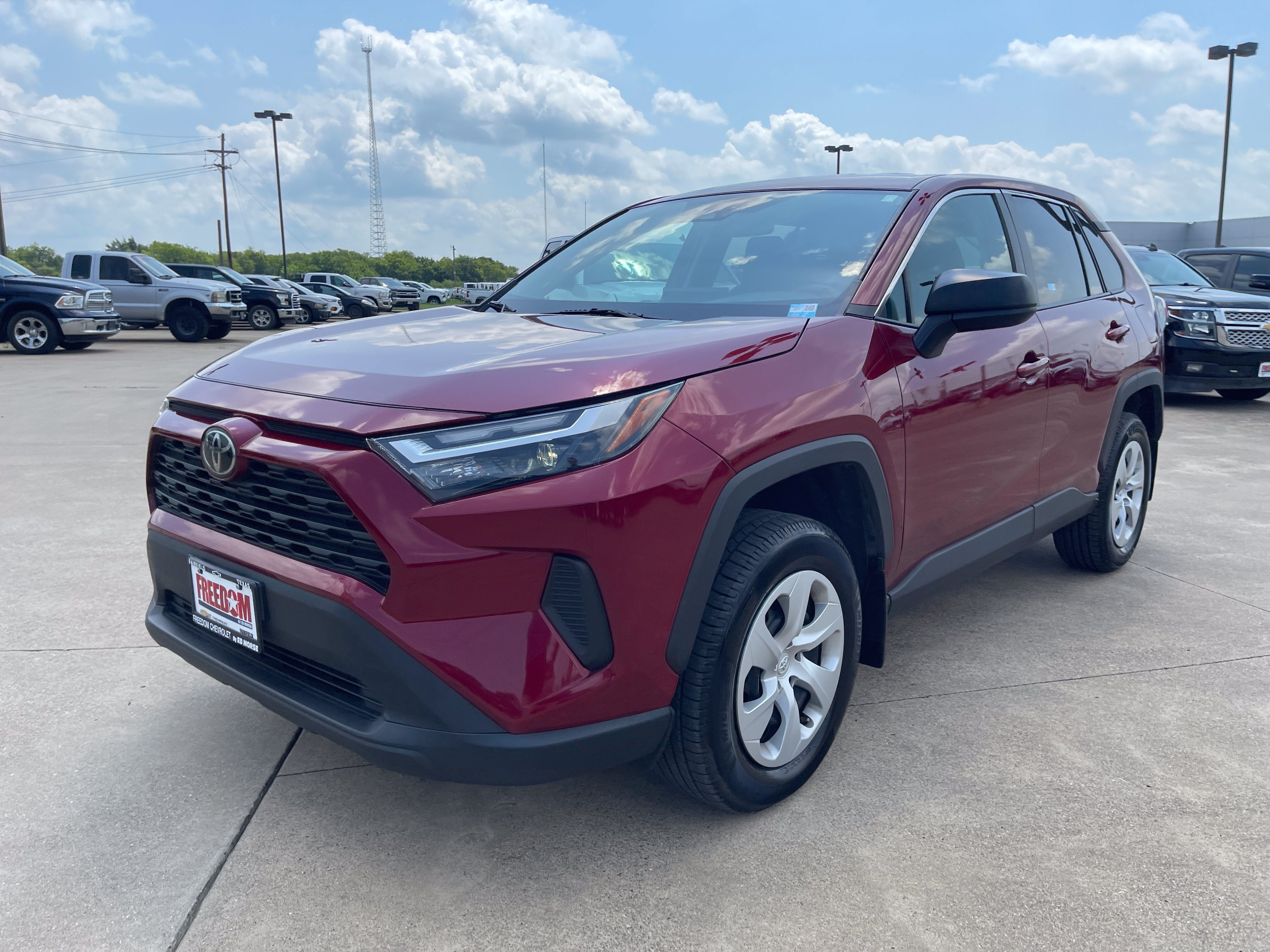 2024 Toyota RAV4 LE