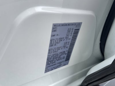 2024 Nissan Pathfinder SV