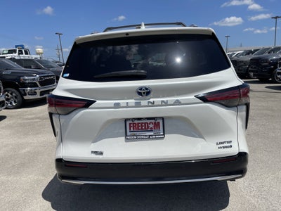 2021 Toyota Sienna Limited