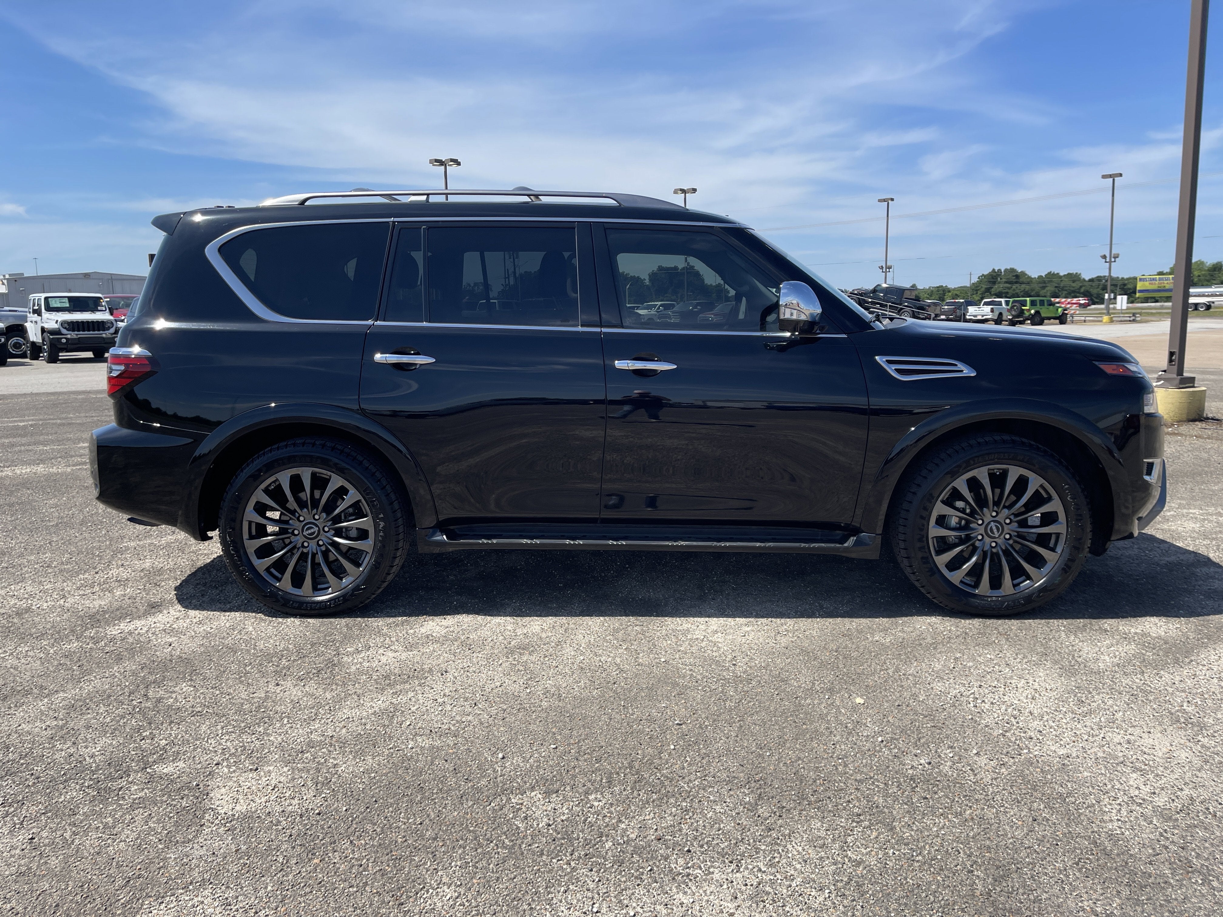 2024 Nissan Armada Platinum