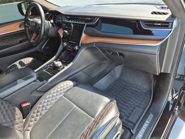 2022 Jeep Grand Cherokee Summit Reserve