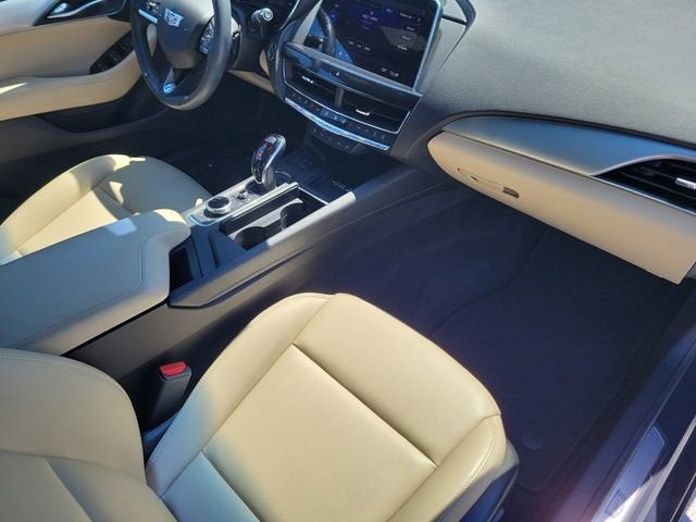 2024 Cadillac CT5 Luxury