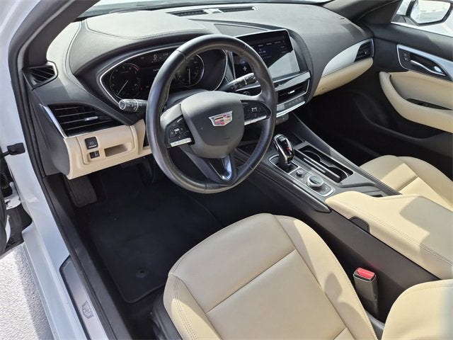 2022 Cadillac CT5 Luxury