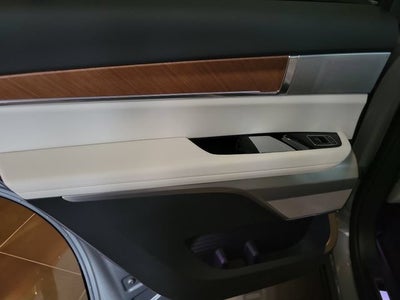 2027 Cadillac VISTIQ Sport