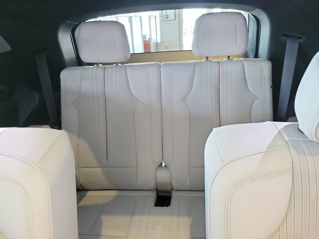 2027 Cadillac VISTIQ Sport