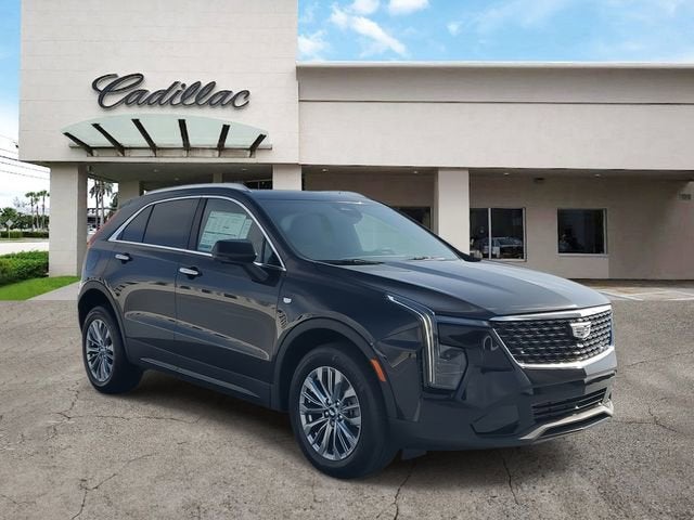 2025 Cadillac XT4 Premium Luxury