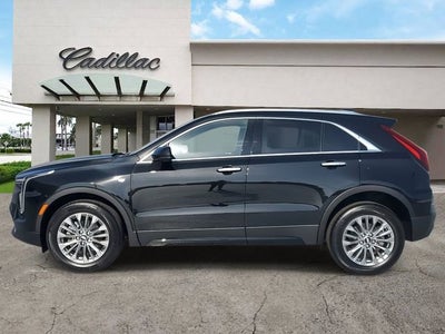 2025 Cadillac XT4 Premium Luxury