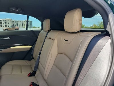2025 Cadillac XT4 Premium Luxury