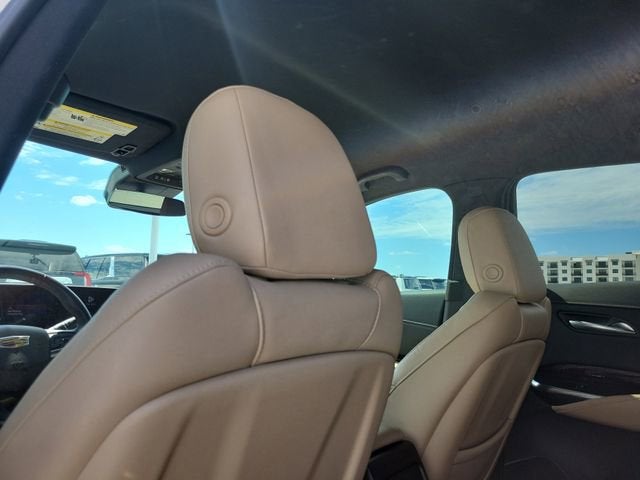 2025 Cadillac XT4 Premium Luxury