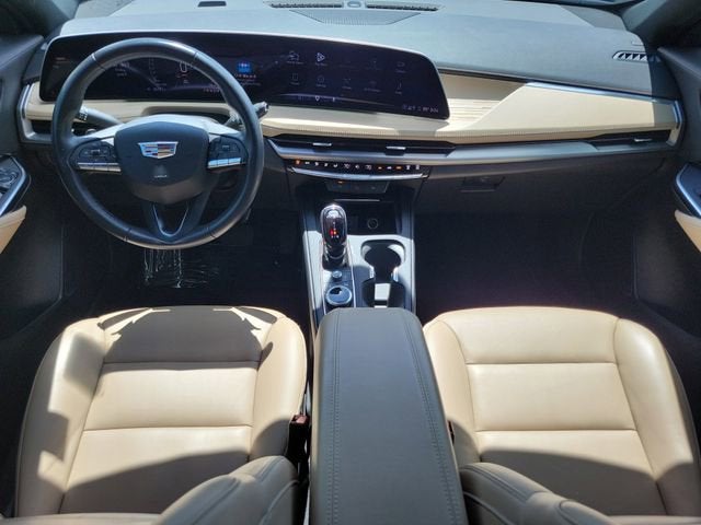 2025 Cadillac XT4 Premium Luxury