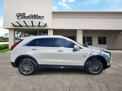 2024 Cadillac XT4 Premium Luxury