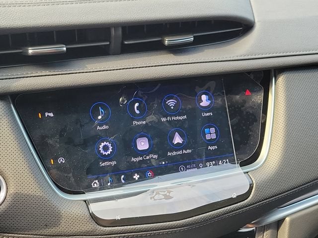2026 Cadillac XT5 Luxury