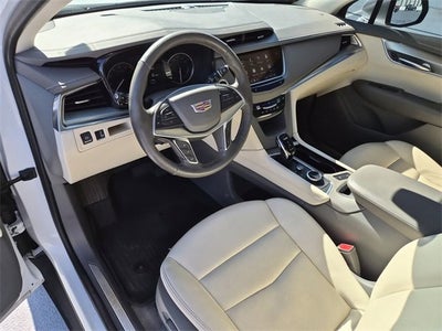 2022 Cadillac XT5 Premium Luxury