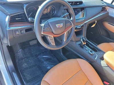 2025 Cadillac XT5 Premium Luxury