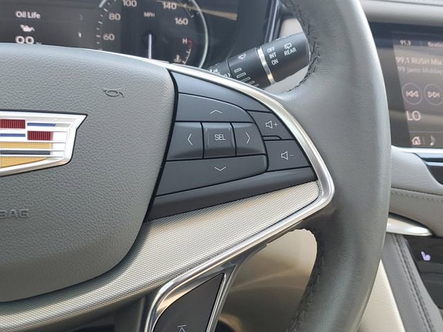 2022 Cadillac XT5 Premium Luxury
