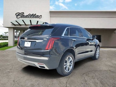 2022 Cadillac XT5 Premium Luxury