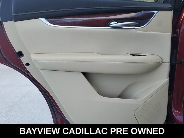 2018 Cadillac XT5 Luxury FWD