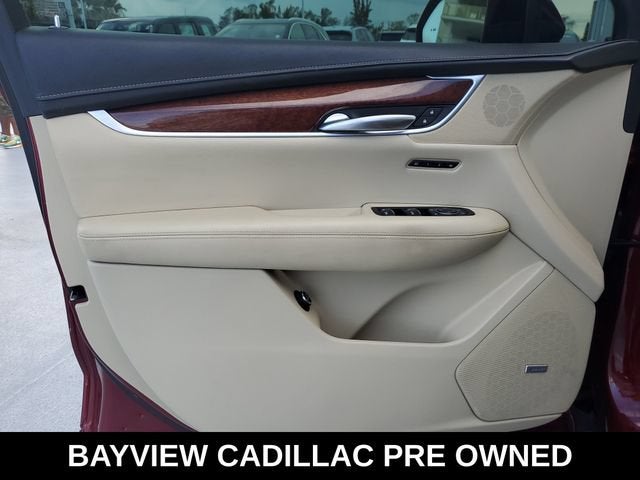 2018 Cadillac XT5 Luxury FWD