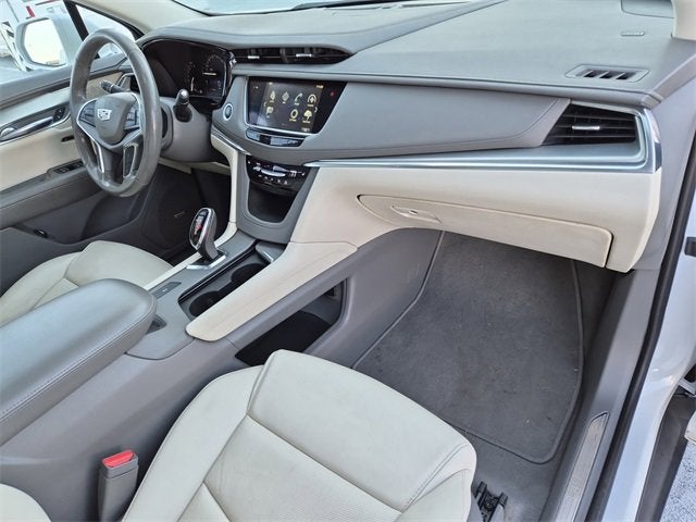 2019 Cadillac XT5 Luxury FWD