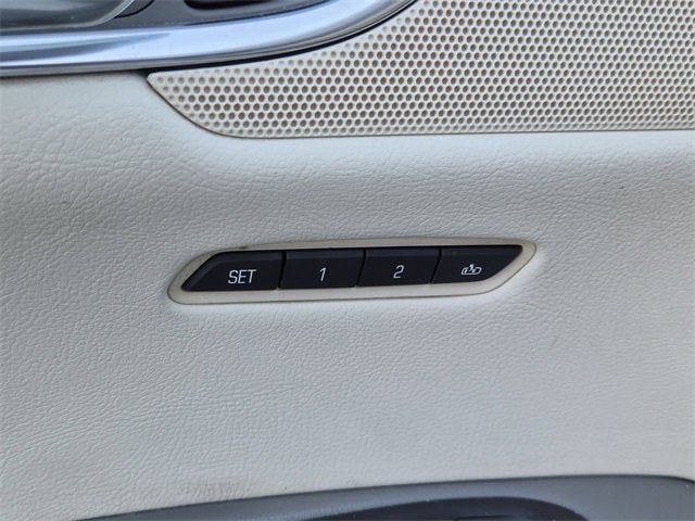 2019 Cadillac XT5 Luxury FWD