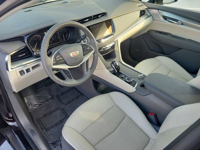 2021 Cadillac XT5 FWD Premium Luxury