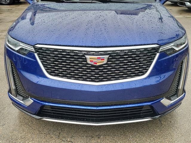 2025 Cadillac XT6 Luxury