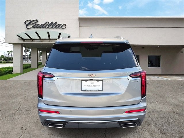 2025 Cadillac XT6 Luxury