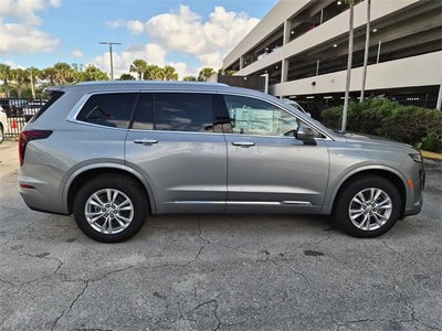 2025 Cadillac XT6 Luxury