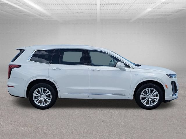 2025 Cadillac XT6 Luxury