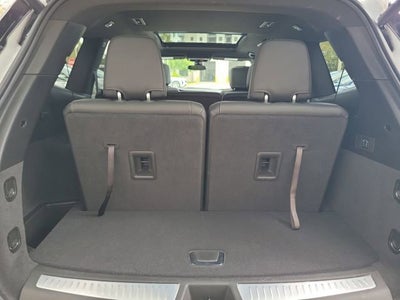 2025 Cadillac XT6 Luxury
