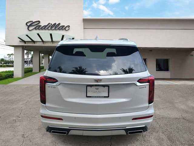 2025 Cadillac XT6 Luxury