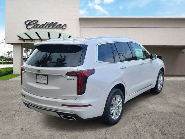 2025 Cadillac XT6 Luxury