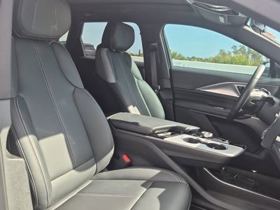 2024 Cadillac LYRIQ Tech