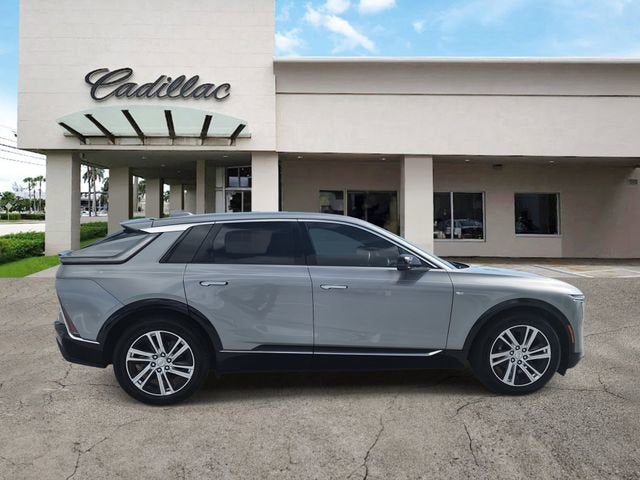 2024 Cadillac LYRIQ Tech