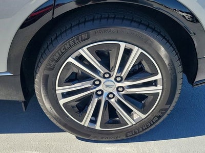 2025 Cadillac LYRIQ Luxury 1