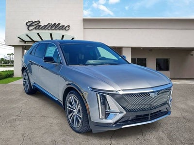 2025 Cadillac LYRIQ Luxury 1