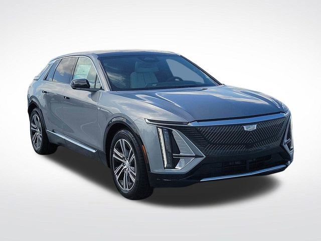 2025 Cadillac LYRIQ Luxury 2
