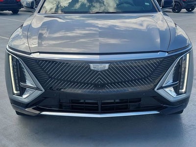 2025 Cadillac LYRIQ Luxury 2